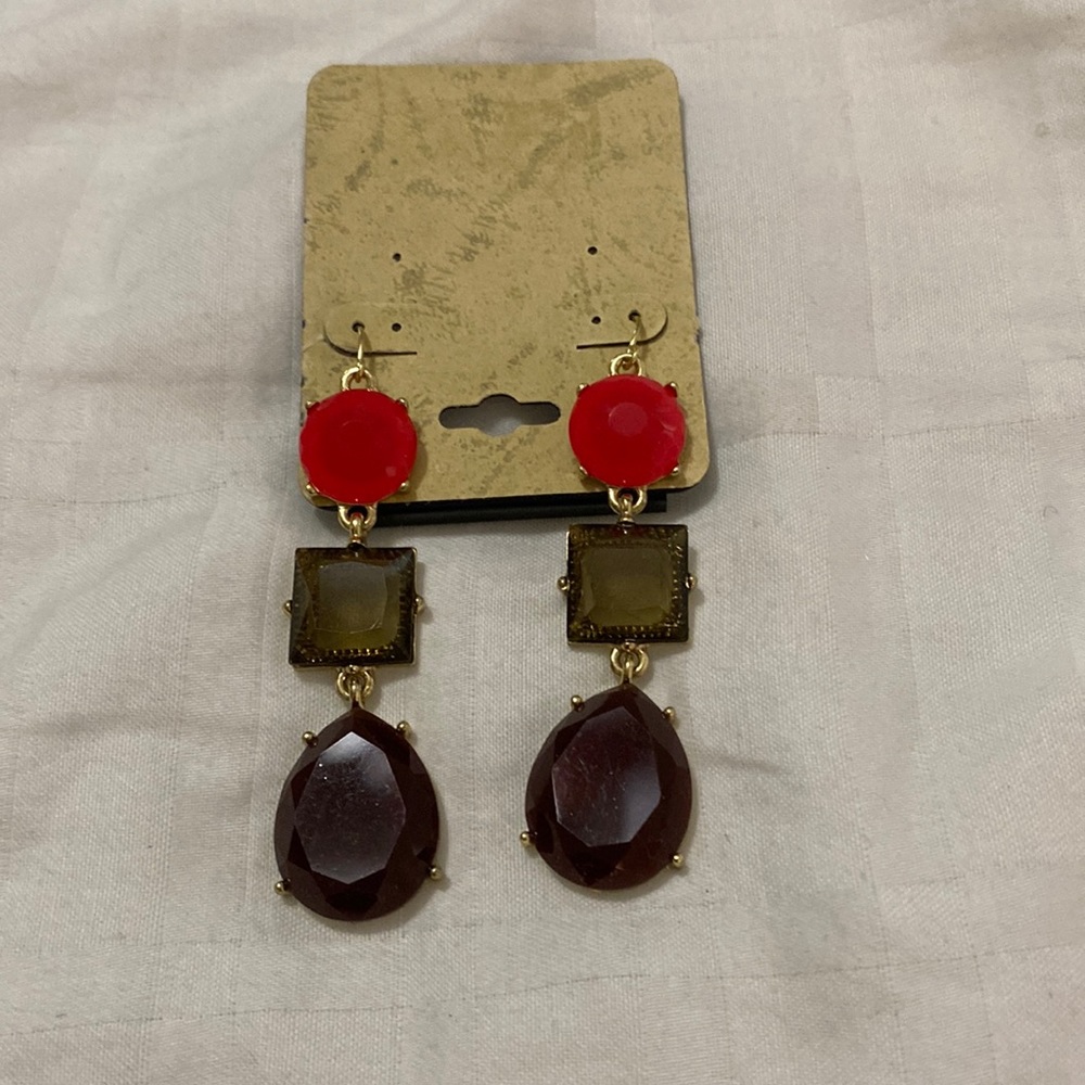 ‎Earrings